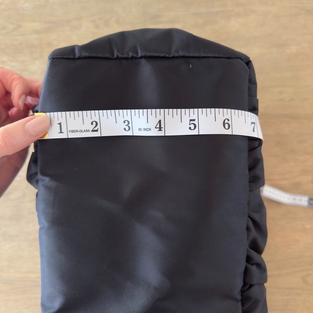 NEW Caraa x Athleta Collab City Tote-Gym Bag-Laptop Weekender-Black-Nylon Lghtwt - Picture 10 of 16